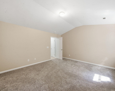 3527 Londonville Lane - Photo Thumbnail 12