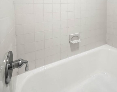 8607 Chestnut Oak Road - Photo Thumbnail 15