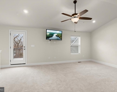 304 Sweetbay Road - Photo Thumbnail 33