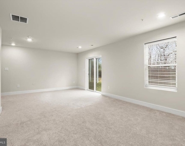 304 Sweetbay Road - Photo Thumbnail 37