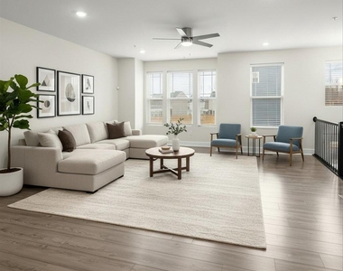 304 Sweetbay Road - Photo Thumbnail 2