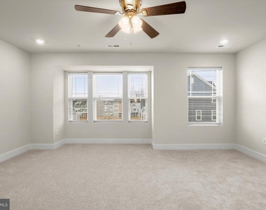304 Sweetbay Road - Photo Thumbnail 23