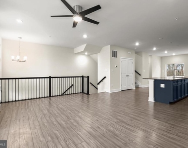 304 Sweetbay Road - Photo Thumbnail 6