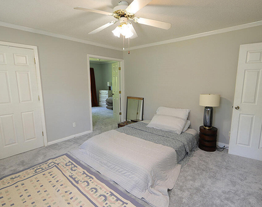 1610 Marly Drive - Photo Thumbnail 9