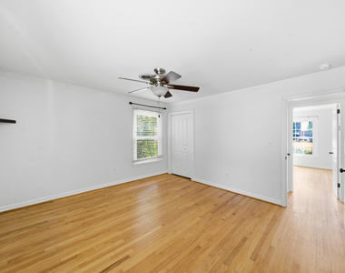 1108 Park Avenue - Photo Thumbnail 31