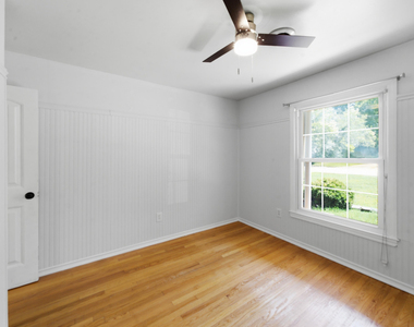 1108 Park Avenue - Photo Thumbnail 26