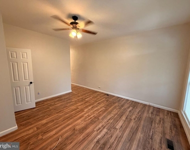 4608 York Road - Photo Thumbnail 6