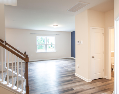 8400 Jordan Meadow Drive - Photo Thumbnail 3