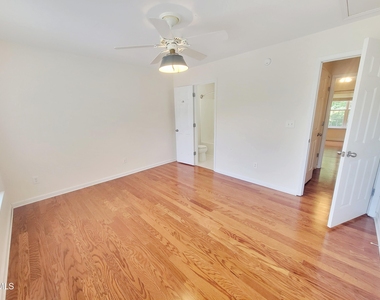 2405 Bay Harbor Drive - Photo Thumbnail 32
