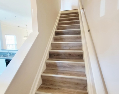 2405 Bay Harbor Drive - Photo Thumbnail 14
