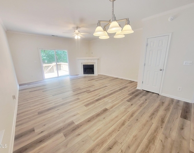 2405 Bay Harbor Drive - Photo Thumbnail 10