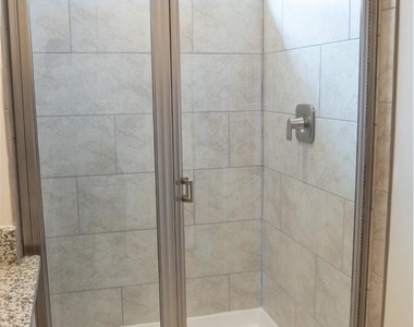 7410 Amega Way - Photo Thumbnail 16