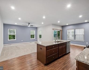 2152 Nottoway Drive - Photo Thumbnail 9