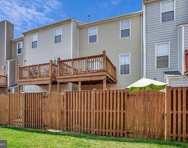 1210 Needham Court - Photo Thumbnail 23