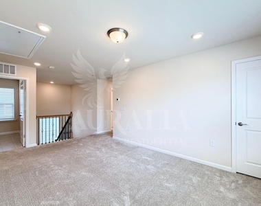 5701 Agrinio Way - Photo Thumbnail 28