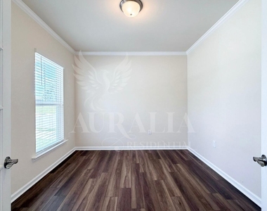 5701 Agrinio Way - Photo Thumbnail 6