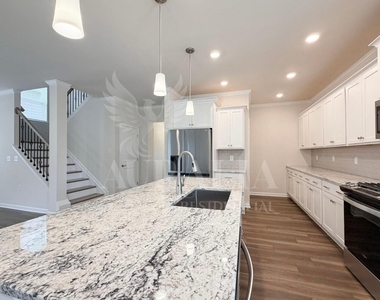 5701 Agrinio Way - Photo Thumbnail 20