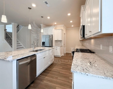 5701 Agrinio Way - Photo Thumbnail 18