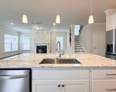 5701 Agrinio Way - Photo Thumbnail 17