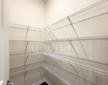 5701 Agrinio Way - Photo Thumbnail 19