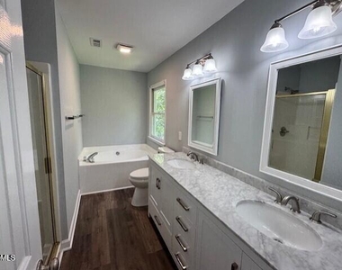 302 Rushingwater Drive - Photo Thumbnail 13