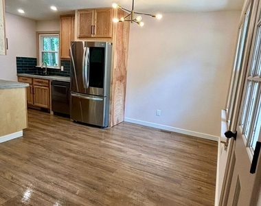 1113 Suffolk Boulevard - Photo Thumbnail 3