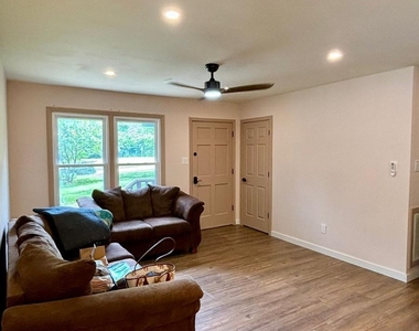 1113 Suffolk Boulevard - Photo Thumbnail 2