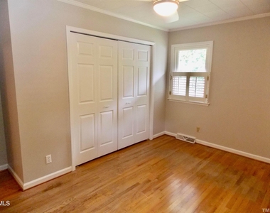 714 Carter Avenue - Photo Thumbnail 15