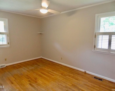 714 Carter Avenue - Photo Thumbnail 14