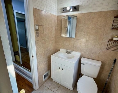 18 Aquilla Avenue - Photo Thumbnail 7