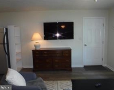 97 B Richardson Circle - Photo Thumbnail 3
