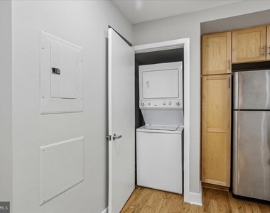 212 Oakwood Street Se - Photo Thumbnail 19