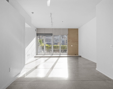 319 Fayetteville Street - Photo Thumbnail 15
