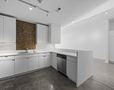 319 Fayetteville Street - Photo Thumbnail 8