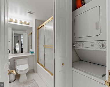 1080 Wisconsin Avenue Nw - Photo Thumbnail 21