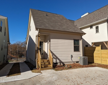 701 Grant Street - Photo Thumbnail 11