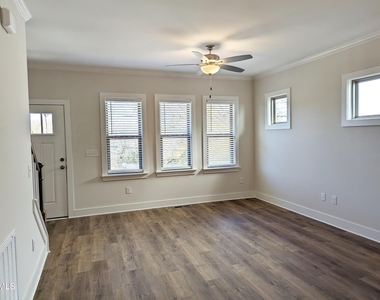 701 Grant Street - Photo Thumbnail 13