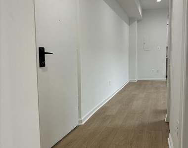 1447 Chapin Street Nw - Photo Thumbnail 2