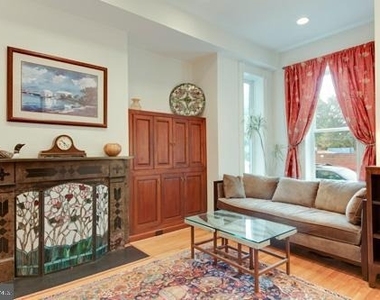 720 C Street Ne - Photo Thumbnail 2