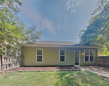 557 Mccarthy Drive - Photo Thumbnail 16