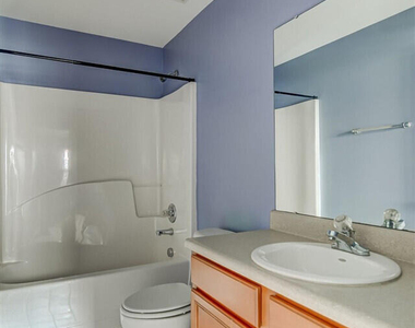 9820 Grettle Court - Photo Thumbnail 10