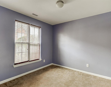 9820 Grettle Court - Photo Thumbnail 11
