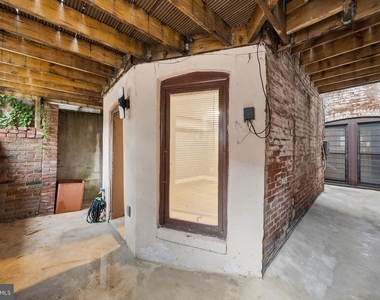 313 F Street Ne - Photo Thumbnail 12