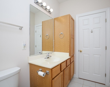 710 Parkham Lane - Photo Thumbnail 21