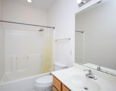 710 Parkham Lane - Photo Thumbnail 23