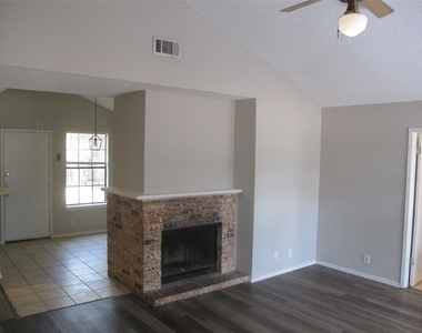 509 Algerita Dr - Photo Thumbnail 13