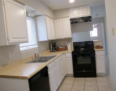 509 Algerita Dr - Photo Thumbnail 8