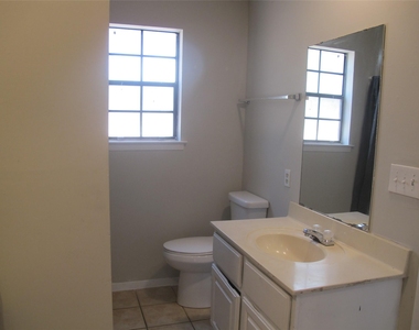 509 Algerita Dr - Photo Thumbnail 27