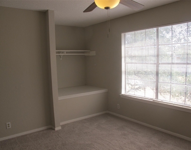 509 Algerita Dr - Photo Thumbnail 21