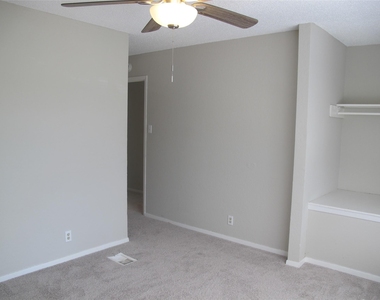 509 Algerita Dr - Photo Thumbnail 28